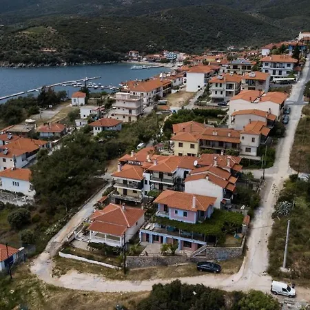 Zennova #2 Mount Athos & Sea View Apartament Pyrgadikia